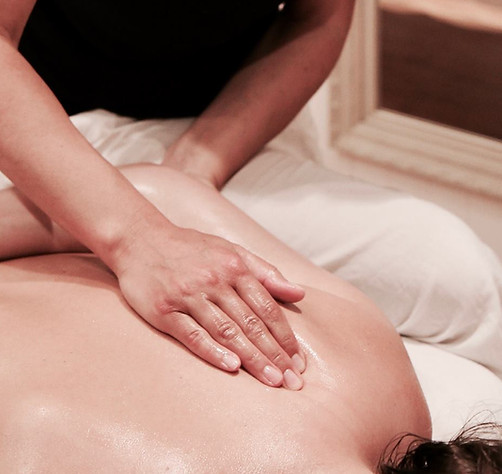 Massage bien-être doux à La Baumeta